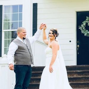 Meet your Posher, Laci